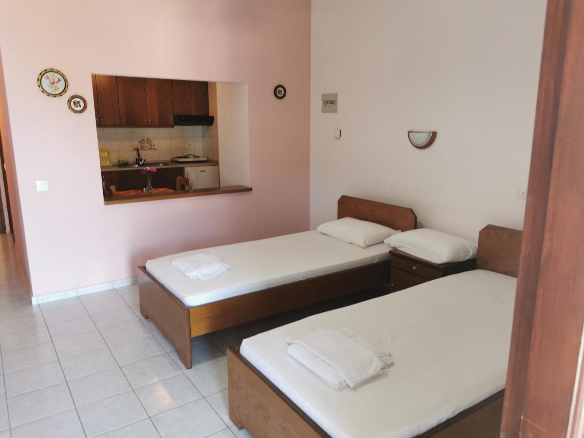 Platanias Hillside Apartment Exterior photo