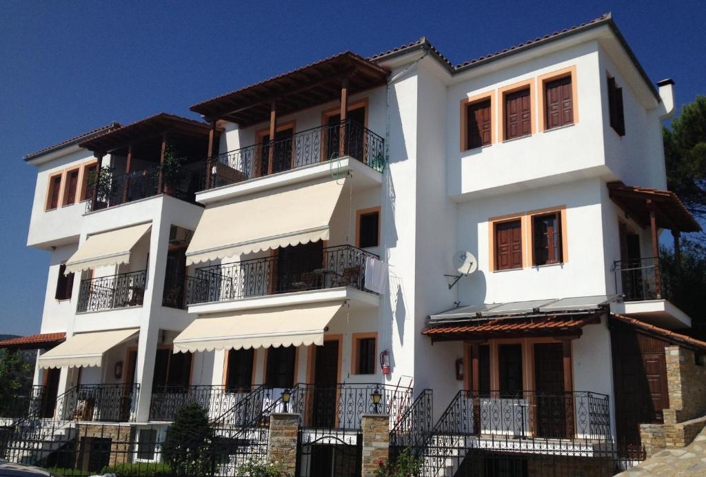 Platanias Hillside Apartment Exterior photo
